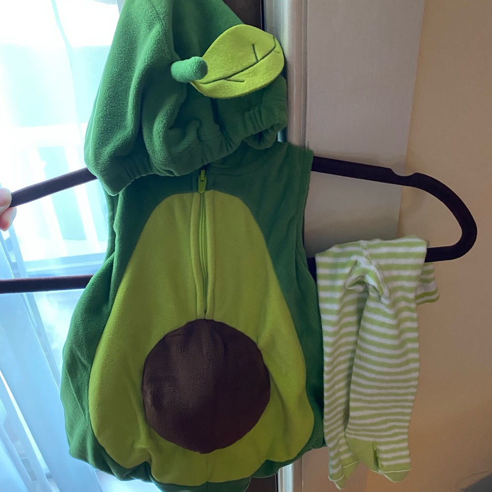 Avocado Halloween costume size6-9 months